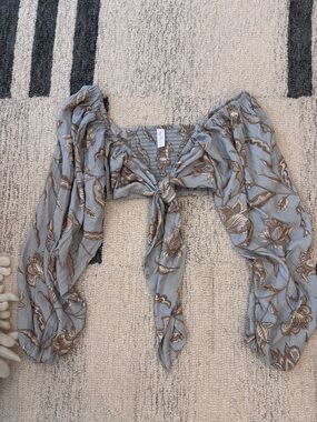 Tigerlily Blue Floral Tie-Front Crop Top | Puff Sleeve Hobo Blouse | Size 4️⃣